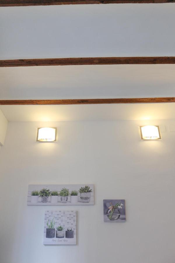 Balaustrada Apartments Бурясот Екстериор снимка